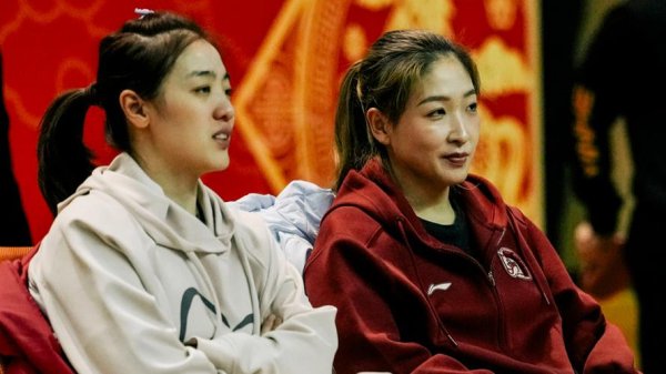 大发彩票平台 刘诗雯助阵，乒乓民间好手上演龙争虎斗，“乒乓春晚”落幕