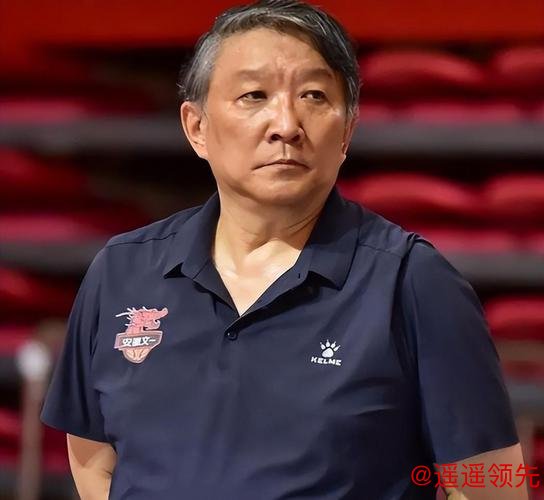 澳洲合同结束，韩旭面临三大选择，李月汝或成牵线人，宫鲁鸣深知其意